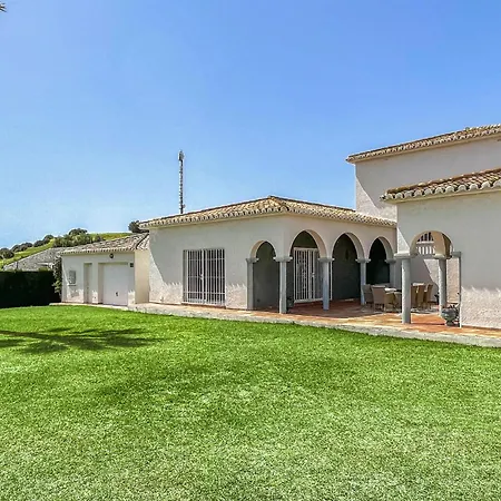 6 Bedroom Stunning In Lagunas De Mijas *