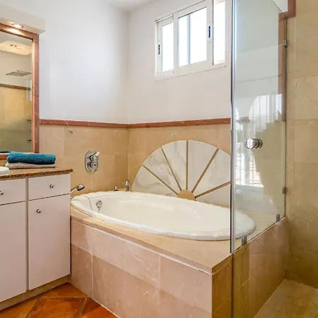 Holiday home Amazing In Lagunas De Mijas