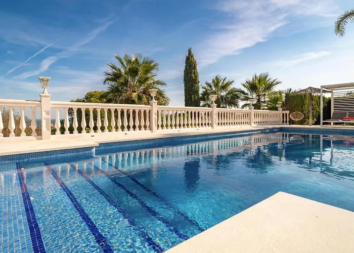 Amazing In Lagunas De Mijas Semesterbostad