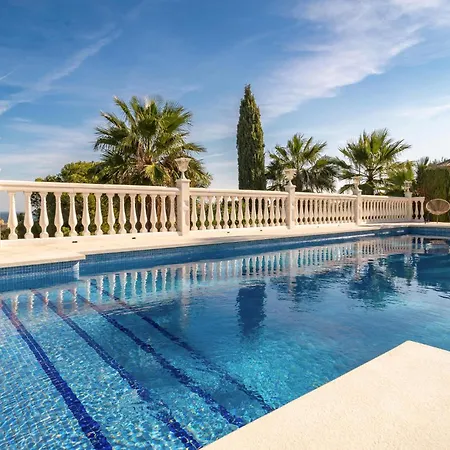 Amazing In Lagunas De Mijas Holiday home